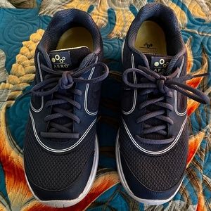 Abeo Astra Aero Walking Co. Vibram Sole Sneakers Shoes Blue Women's Size 10 EUC